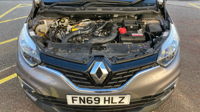 Renault Captur 0.9 TCE 90 Iconic 5dr Petrol Hatchback